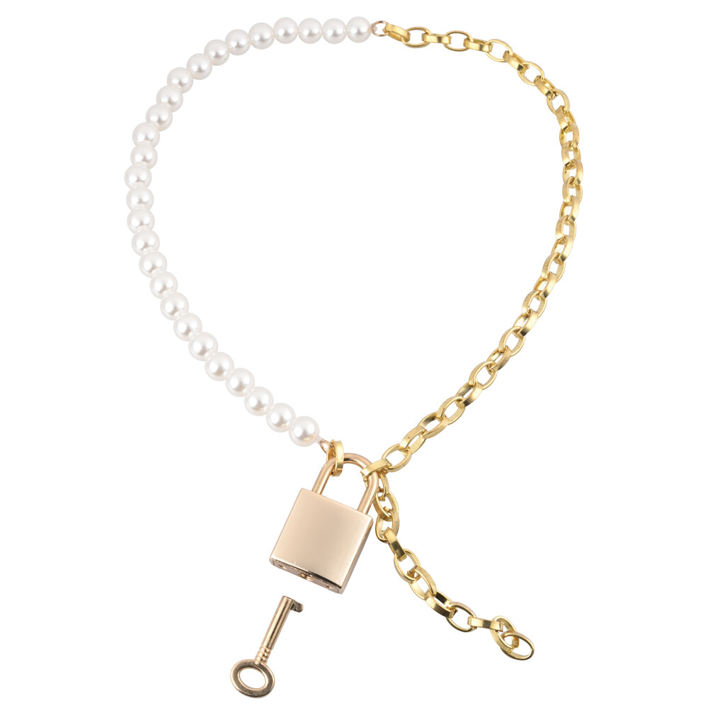 The Sex and Mischief Pearl Day Collar from Forbidden Passion
